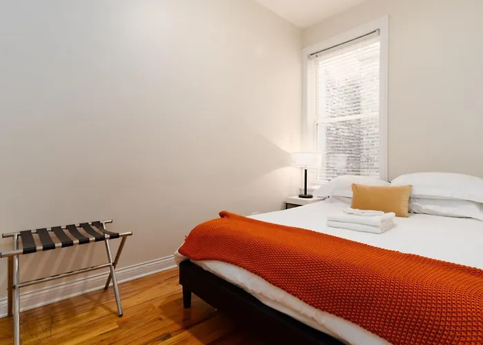 Flexhome Wicker Park - Stylish 2br - Sleeps 6 * Chicago